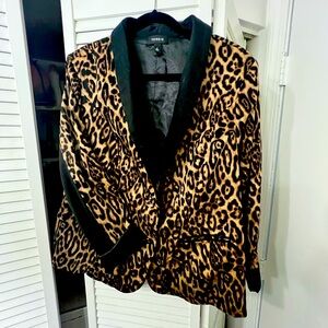 Leopard print blazer